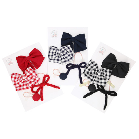 Pack of four hair accessories for girls.