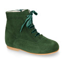 Pascuala style boots in suede leather.