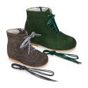 New Pascuala style boots in suede leather.