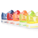 Tennis style kids jelly shoes for the Beach and Pool.