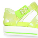 Tennis style kids jelly shoes for the Beach and Pool.