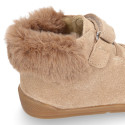 BLANDITOS kids bootie with elastic laces in suede leather with fake hair neck design.