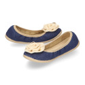 Stretch ballet flat shoes with flower detail in linen.