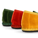 Women velvet Slipper shoes in trendy colors.