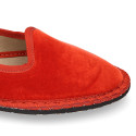 Women velvet Slipper shoes in trendy colors.