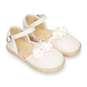 Linen canvas girl espadrille shoes for ceremony with flower and pearls design.