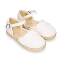 Plumeti linen canvas girl espadrille shoes for ceremony with flower design.