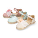 Linen canvas girl espadrille shoes for ceremony with lace and flower design.