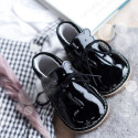 Little bear safari style boots in BLACK patent leather.