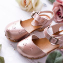 Soft Pearl Nappa Leather wooden Girl Sandal shoes CLOG style with chopped design.