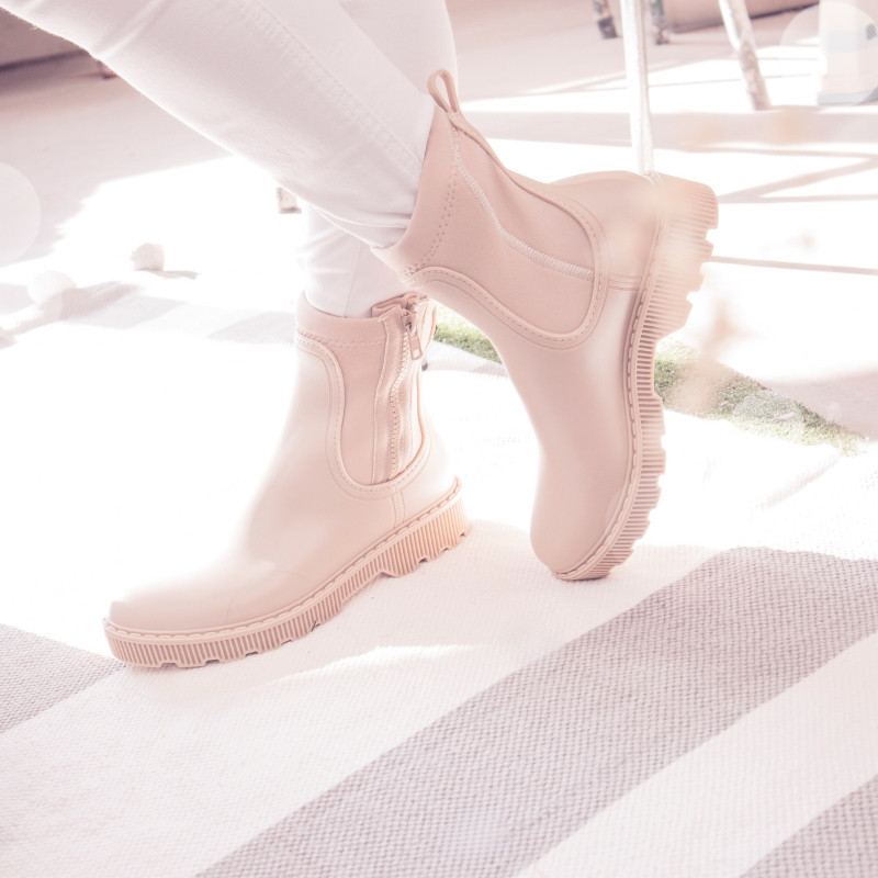 Women Ankle rain boots with NEOPRENE elastic band and