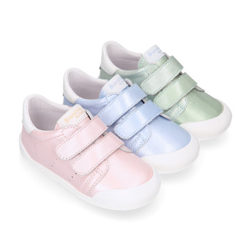 Zapatos de bebe de lona. Calzado bebe. Zapateria infantil online.