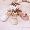 Linen canvas girl espadrille shoes for ceremony with flower and pearls design.