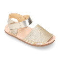 Kids Okaa Flex Menorquina sandal in shiny leather.