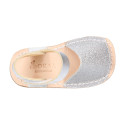 Kids Okaa Flex Menorquina sandal in shiny leather.