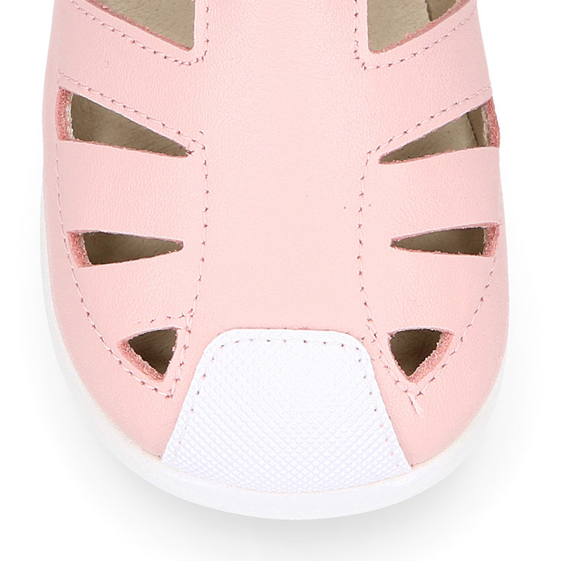 Okaa Flex Kids Sandal shoes in Nappa leather in sweet colors. RESPECTFUL  model. AP002