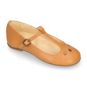 Girl T-BAR Mary Jane shoes in Camel soft Nappa leather with petals design.