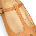 Girl T-BAR Mary Jane shoes in Camel soft Nappa leather with petals design.