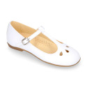 Girl T-BAR Mary Jane shoes in White soft Nappa leather with petals design.