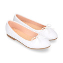 White Soft nappa leather girl ballet flats with adjustable Bow.