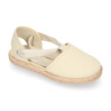 Cotton Canvas Girl espadrille shoes with ties closure.