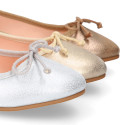 Laminated Soft suede leather girl ballet flats with adjustable ribbon.