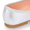 Laminated Soft suede leather girl ballet flats with adjustable ribbon.