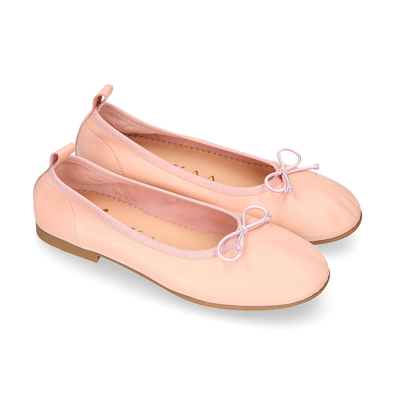 Soft Nappa leather classic girl ballet flats with adjustable ribbon in Nude color. R032 OkaaSpain