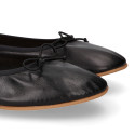 Soft Nappa leather classic girl ballet flats with adjustable ribbon in Black color.