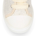 Cotton Canvas OKAA Girl Sneaker laceless and with toe cap design.