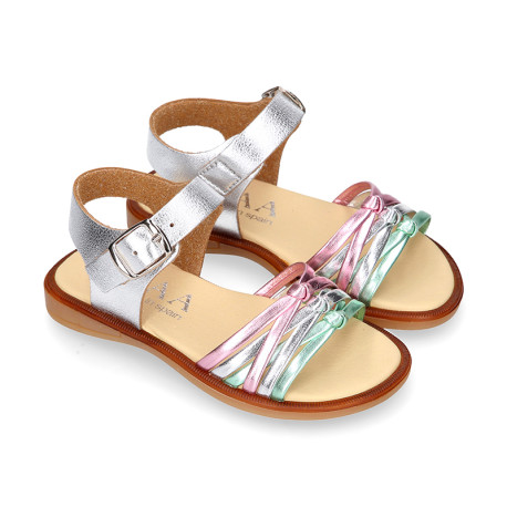 Laminated leather girl sandal shoes with braided design in multicolor.