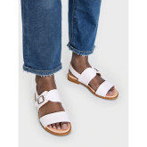 SHINY Nappa Leather Girl Sandal shoes with buckle fastening.