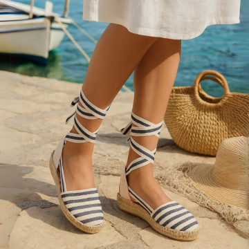 Cotton canvas espadrilles shoes Valenciana style with STRIPES print.