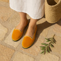 Slipper mujer en terciopelo en colores de moda.