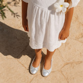 Laminated Soft suede leather girl ballet flats with adjustable ribbon.