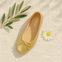 Laminated Soft suede leather girl ballet flats with adjustable ribbon.