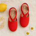 Cotton Canvas Girl espadrille shoes with ties closure.