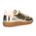Deportiva moda mujer con cordones en color oro