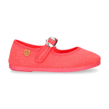 Girl's Mary Jane with Japanese-style buckle in LINEN canvas in coral color.