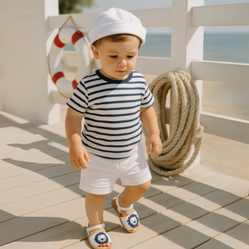 Little LYON soft leather Menorquina sandals with hook and loop strap.