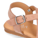 NOBUCK leather sandals with crossed rear straps for toddler girls.