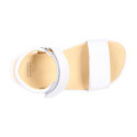 Sandalia barefoot niña blanca con doble velcro