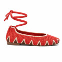 Bailarina de crochet con cintas al tobillo – Coral