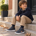 Deportiva niños tipo botita de Okaa Flex. Modelo RESPETUOSO.