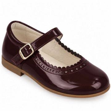 Girls’ Burgundy Patent Leather Mary Janes with Buckle | Made in Spain