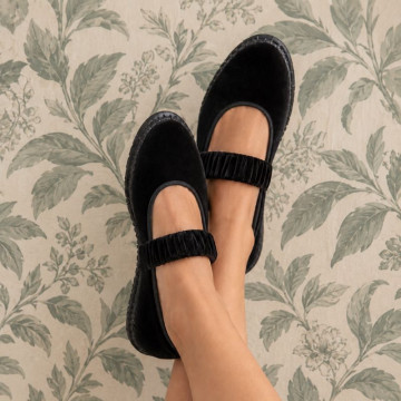 Women’s Black Velvet Mary Jane Flats with Ruched Elastic Strap