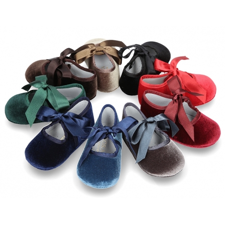 Velvet little Mary Janes for babies with ties closure.