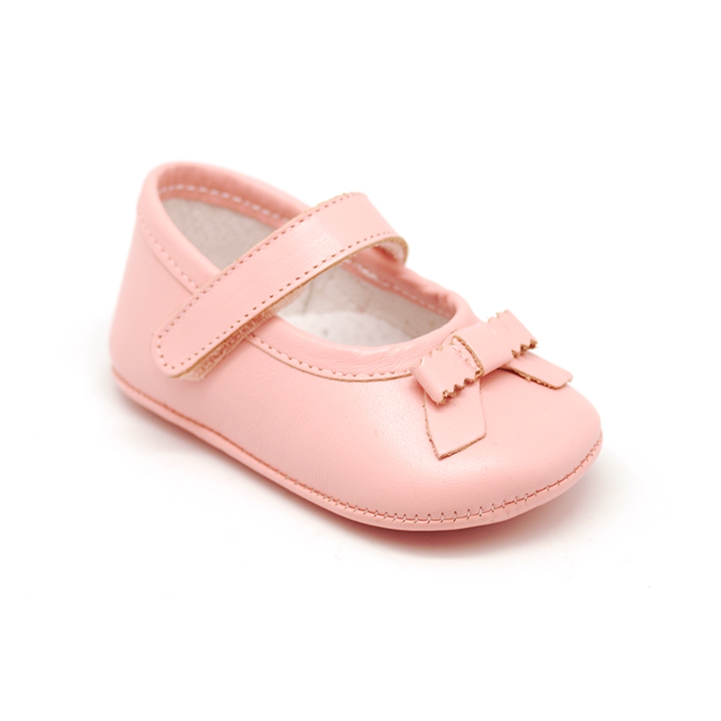 Zapatillas bebe blanditas. Calzado para niños. Zapatos de niñas.