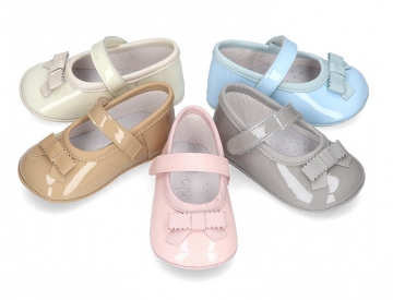 Zapatos de bebé. Tienda zapatos primeros pasos | OKAASPAIN